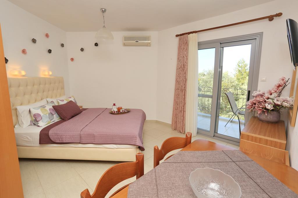 هانيوتي Kastoria Hotel Apartments المظهر الخارجي الصورة
